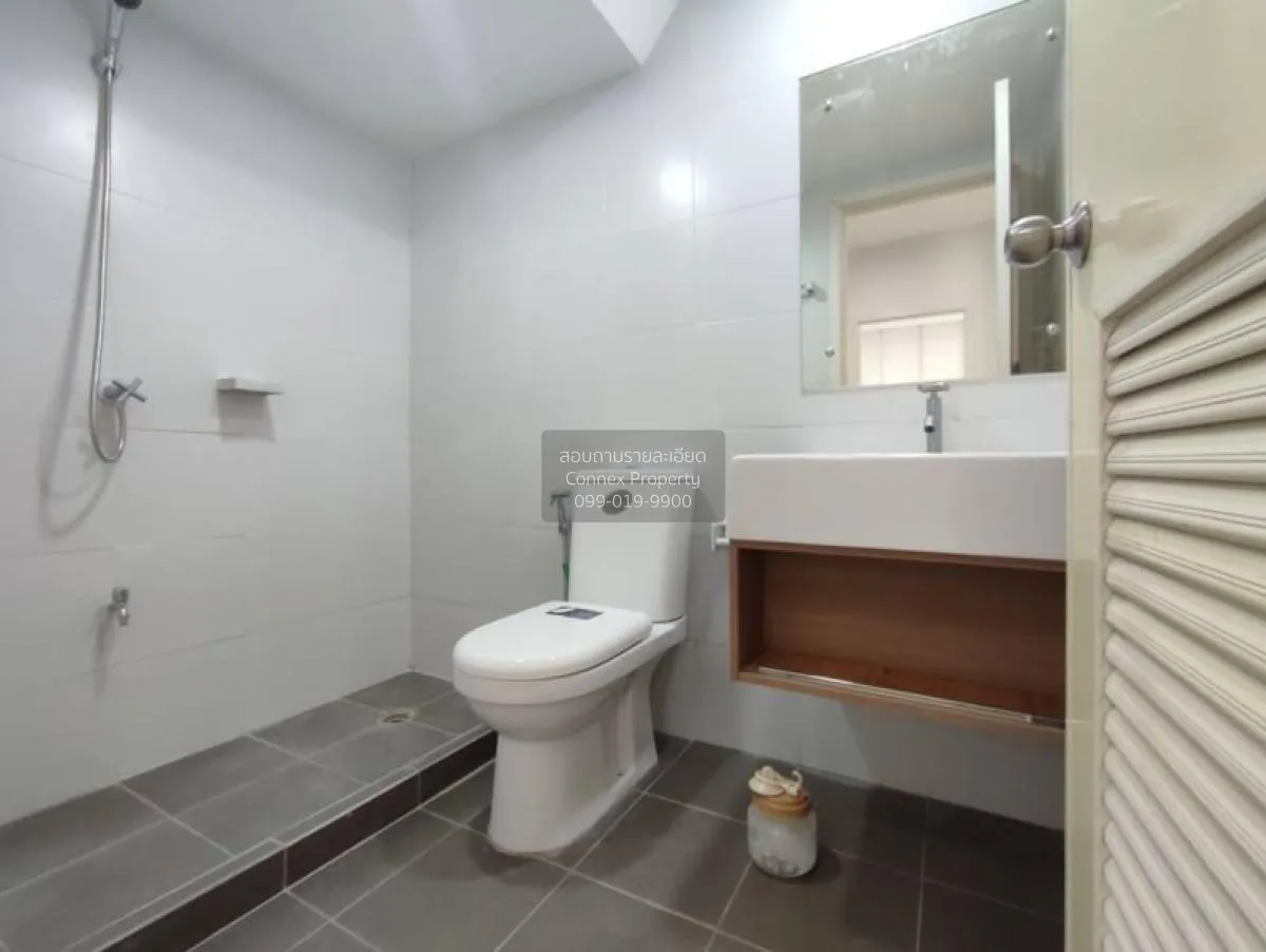 For Sale Townhouse/Townhome  , Pruksa Ville 32 Rama 2 , newly ren