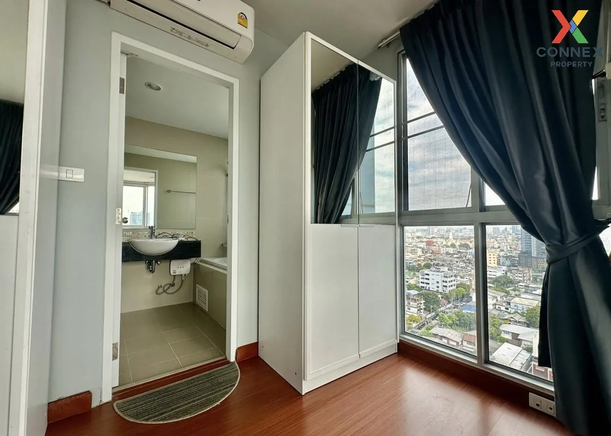 For Rent Condo , The Niche Taksin , nice view , high floor , BTS-