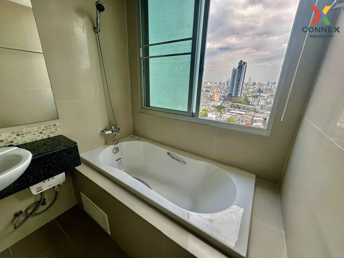 For Rent Condo , The Niche Taksin , nice view , high floor , BTS-