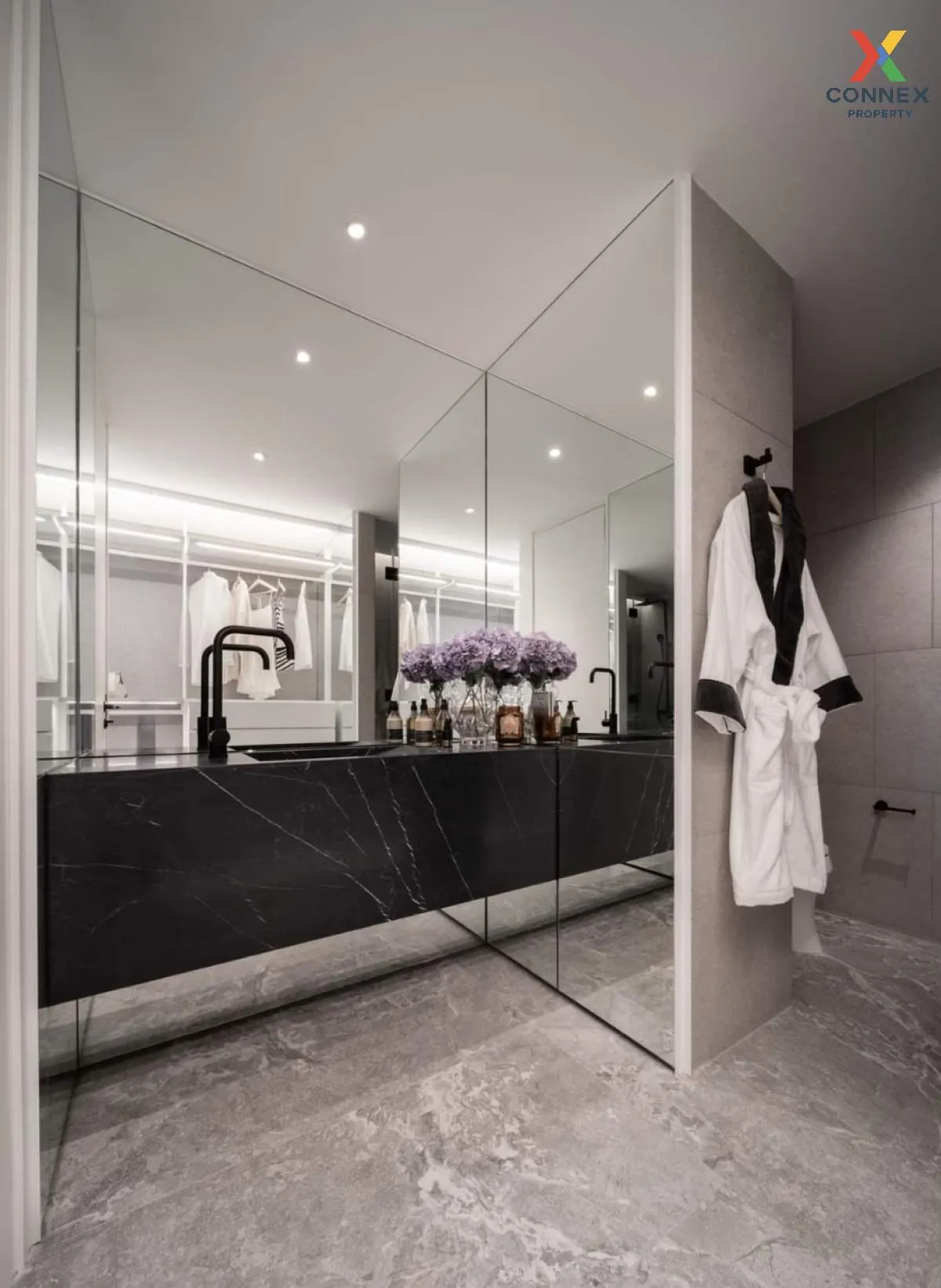 For Sale House , ARQ10 Krungthep Kreetha , newly renovated , Hua  For Sale House , ARQ10 Krungthep Kreetha , newly renovated , Hua