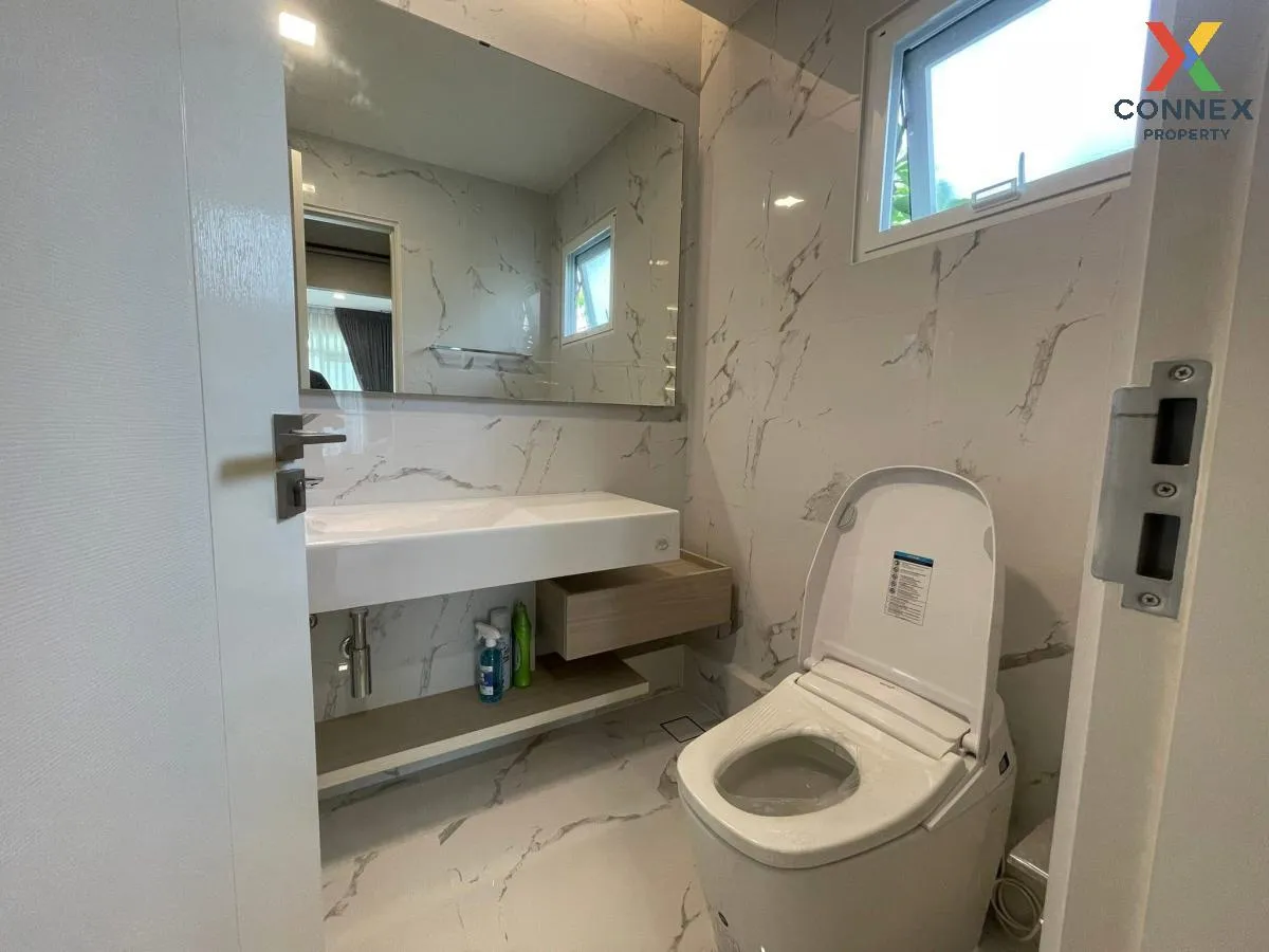 For Rent House , Mantana Bangna-Wongwaen , Dok Mai , Prawet , Ban