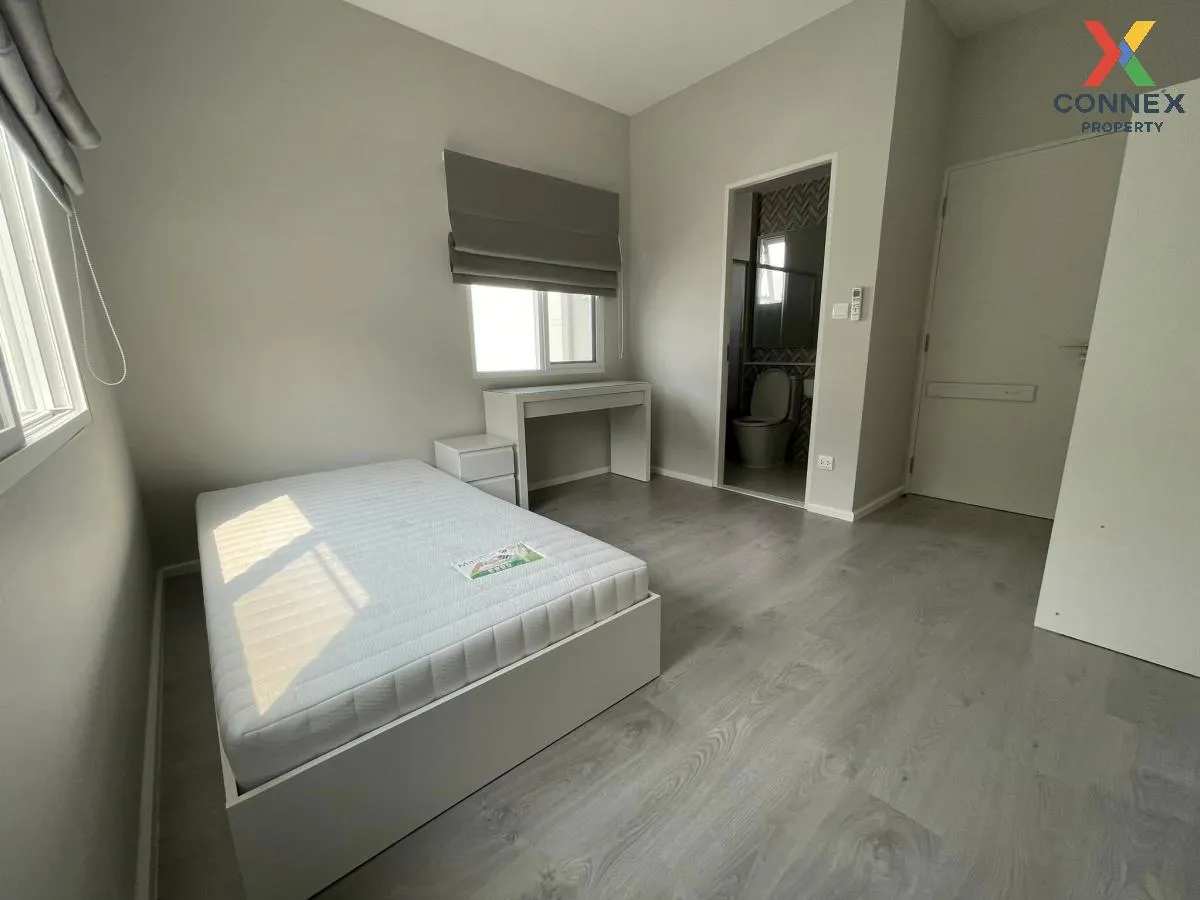 For Rent House , Mantana Bangna-Wongwaen , Dok Mai , Prawet , Ban