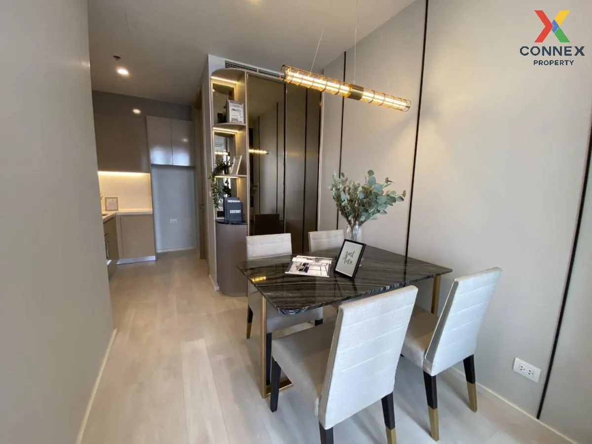 For Rent Condo , Noble Ploenchit , high floor , BTS-Phloen Chit ,