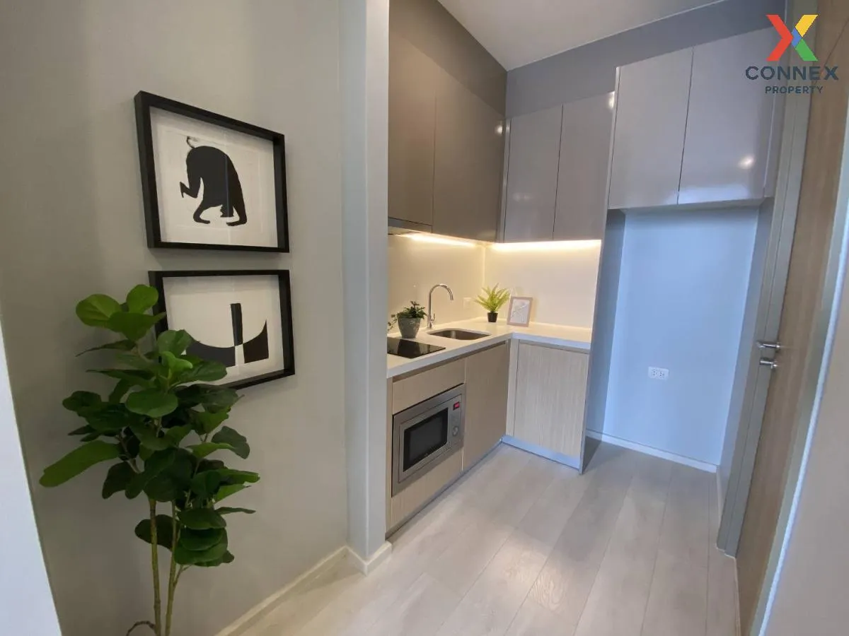 For Rent Condo , Noble Ploenchit , high floor , BTS-Phloen Chit ,