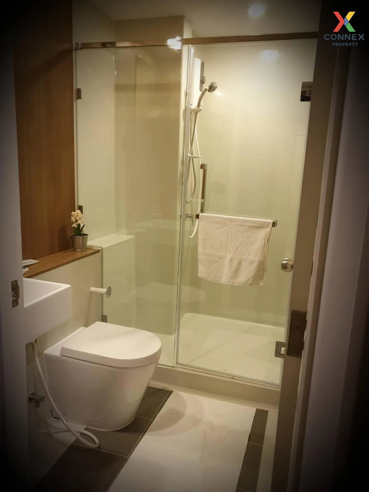 เช่าคอนโด  บลอสซั่ม คอนโด แอท สาทร - เจริญราษฎร์ BTS-สุรศักดิ์ ทุ