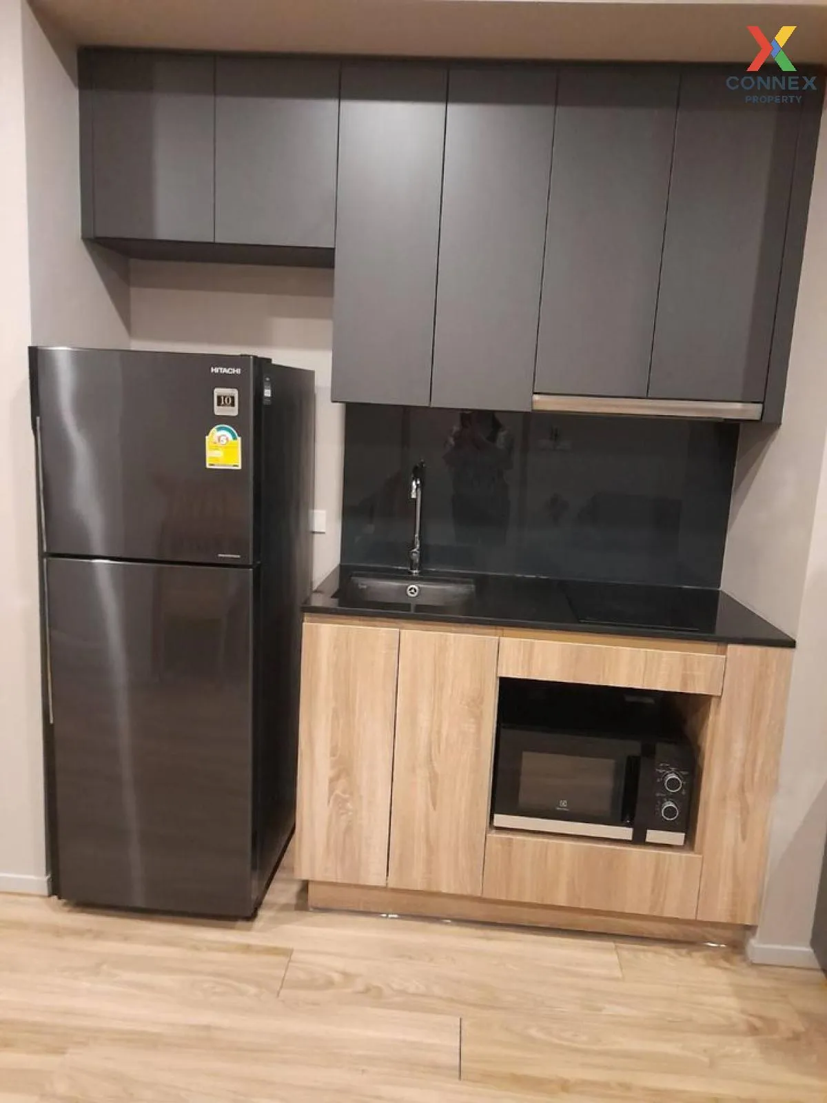 เช่าคอนโด  บลอสซั่ม คอนโด แอท สาทร - เจริญราษฎร์ BTS-สุรศักดิ์ ทุ