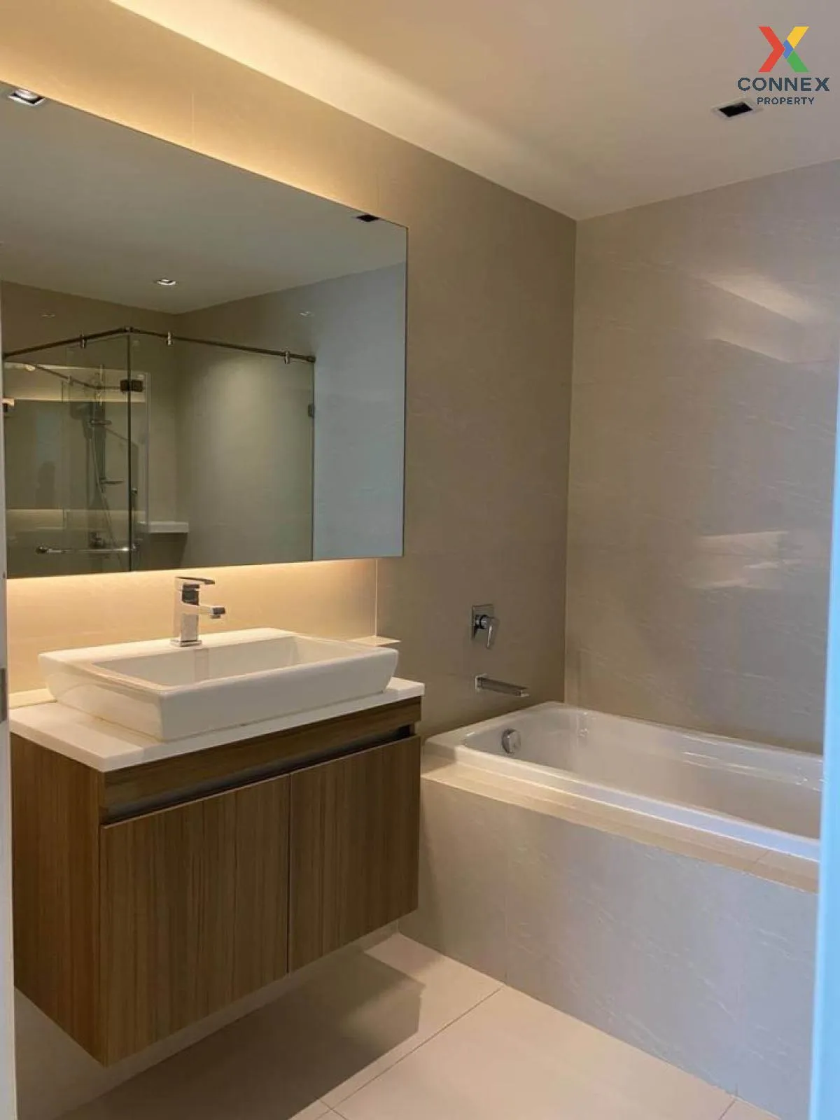 For Rent Condo , Vtara Sukhumvit 36 , BTS-Thong Lo , Phra Khanong