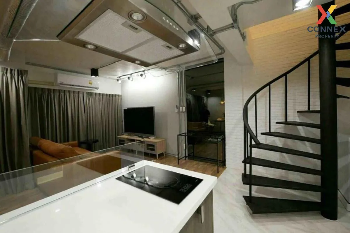 เช่าคอนโด  ทองหล่อ ทาวเวอร์ ดูเพล็กซ์ BTS-ทองหล่อ คลองเตยเหนือ เข