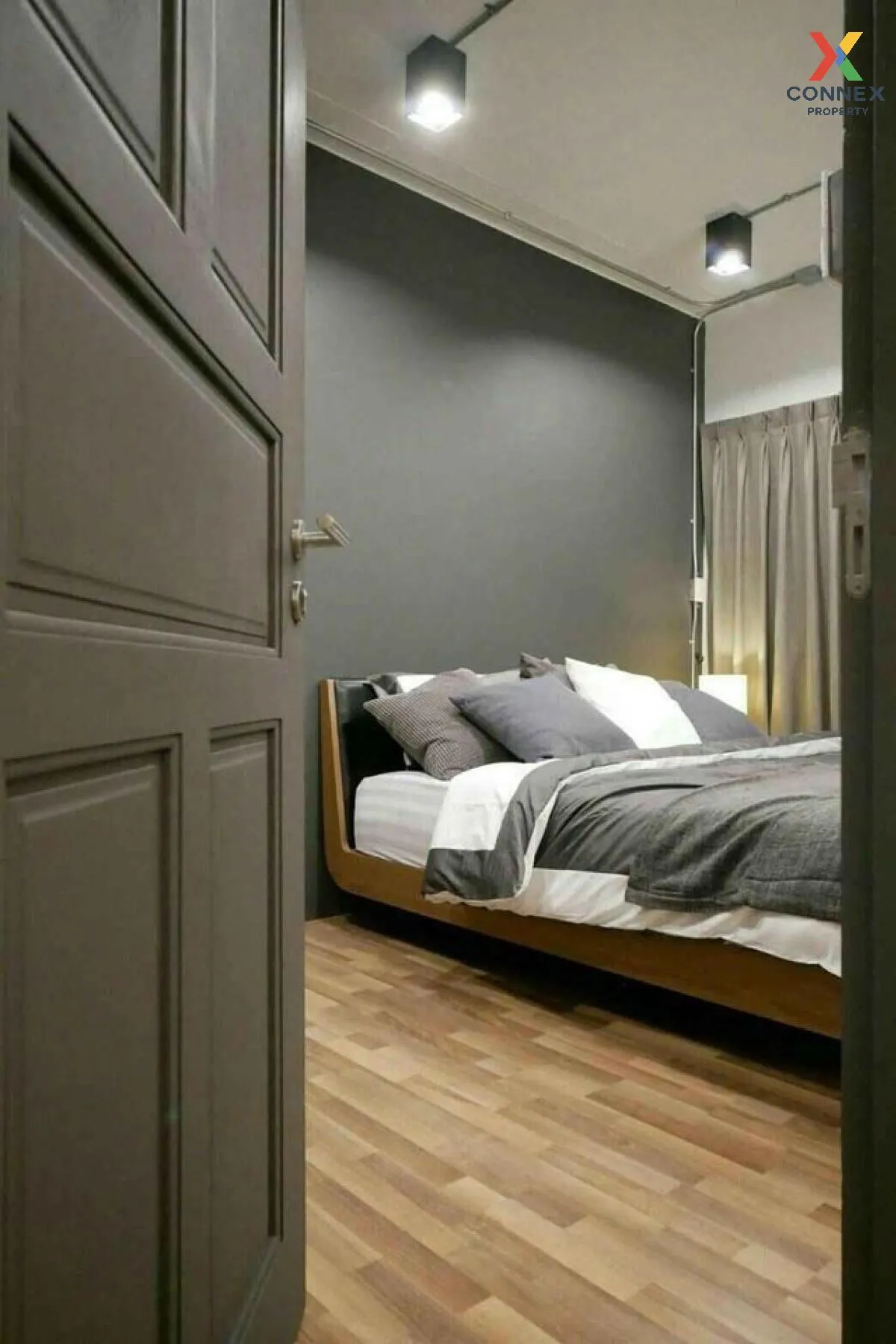 เช่าคอนโด  ทองหล่อ ทาวเวอร์ ดูเพล็กซ์ BTS-ทองหล่อ คลองเตยเหนือ เข