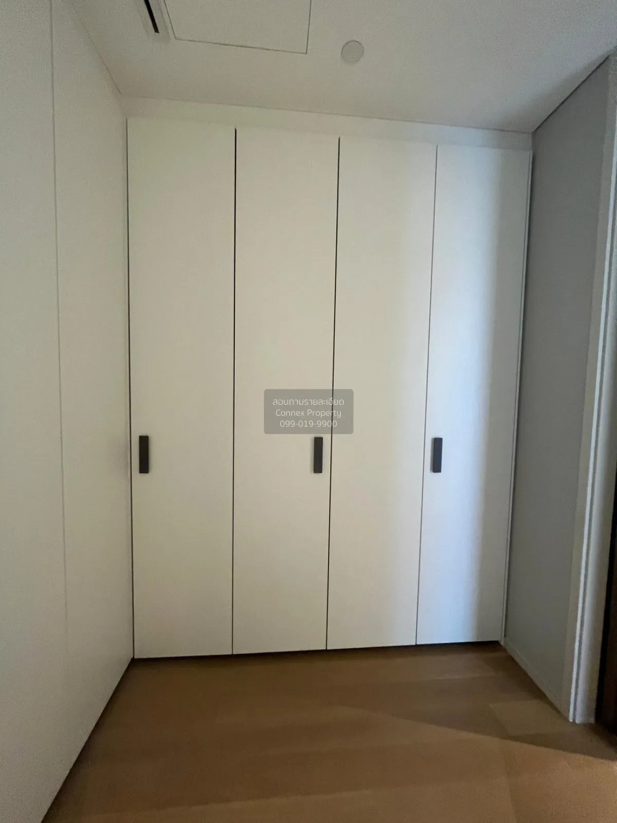 For Rent Condo , Baan Sindhorn , BTS-Chit Lom , Lumpini , Pathum 