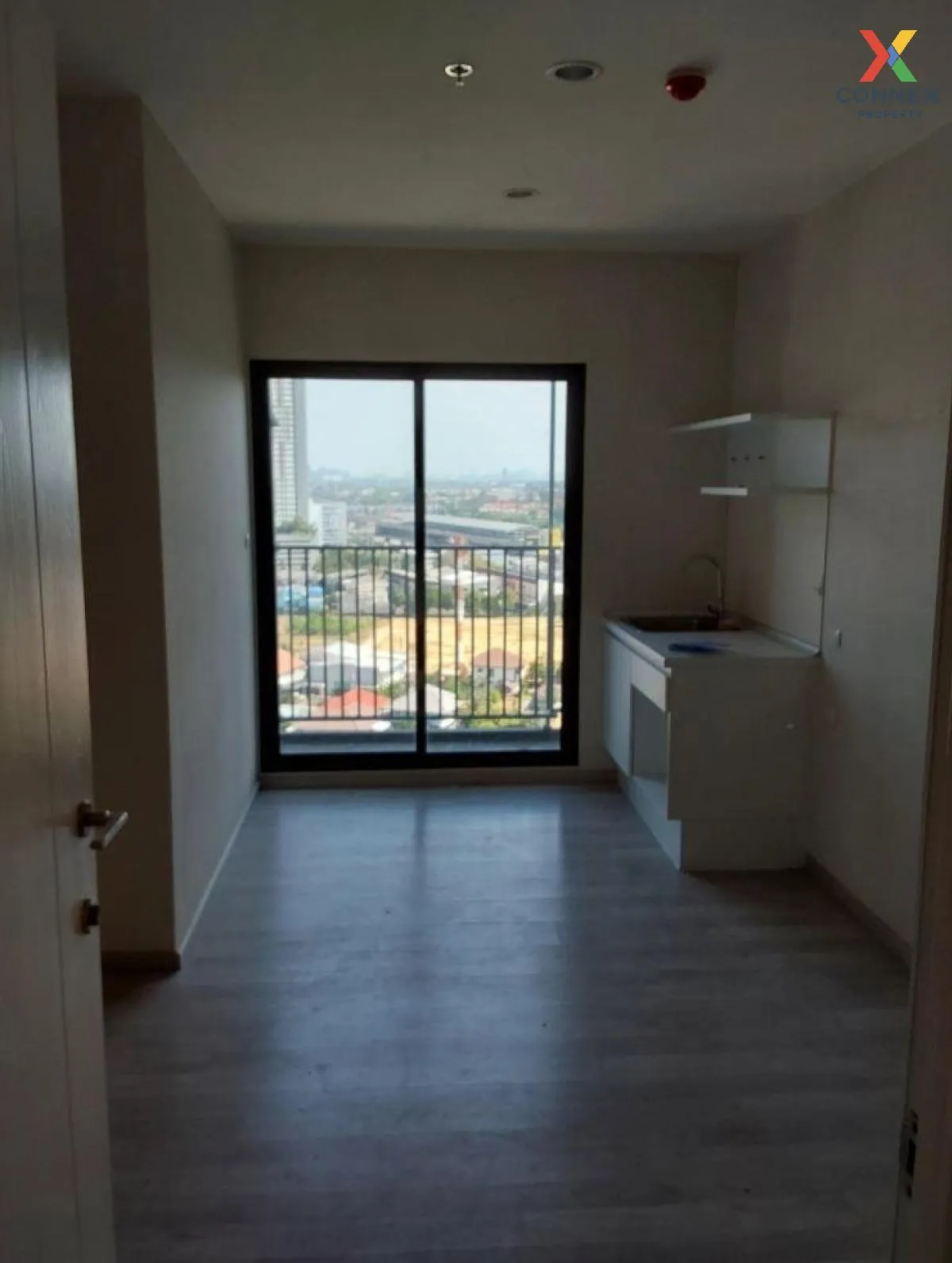 ขายคอนโด  พลัมคอนโด เซ็นทรัล สเตชั่น MRT-สามแยกบางใหญ่ เสาธงหิน บ 1