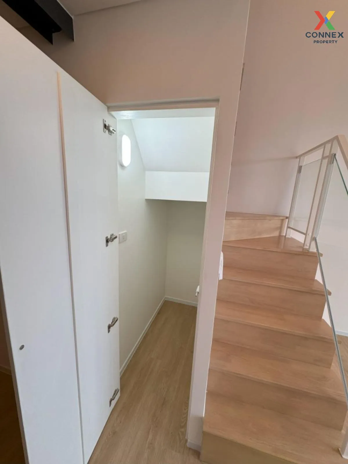 ขายคอนโด  ไซมิส พระราม 9 (แลนด์มาร์ค @MRTA Station) ห้วยขวาง เขต  ขายคอนโด  ไซมิส พระราม 9 (แลนด์มาร์ค @MRTA Station) ห้วยขวาง เขต  3