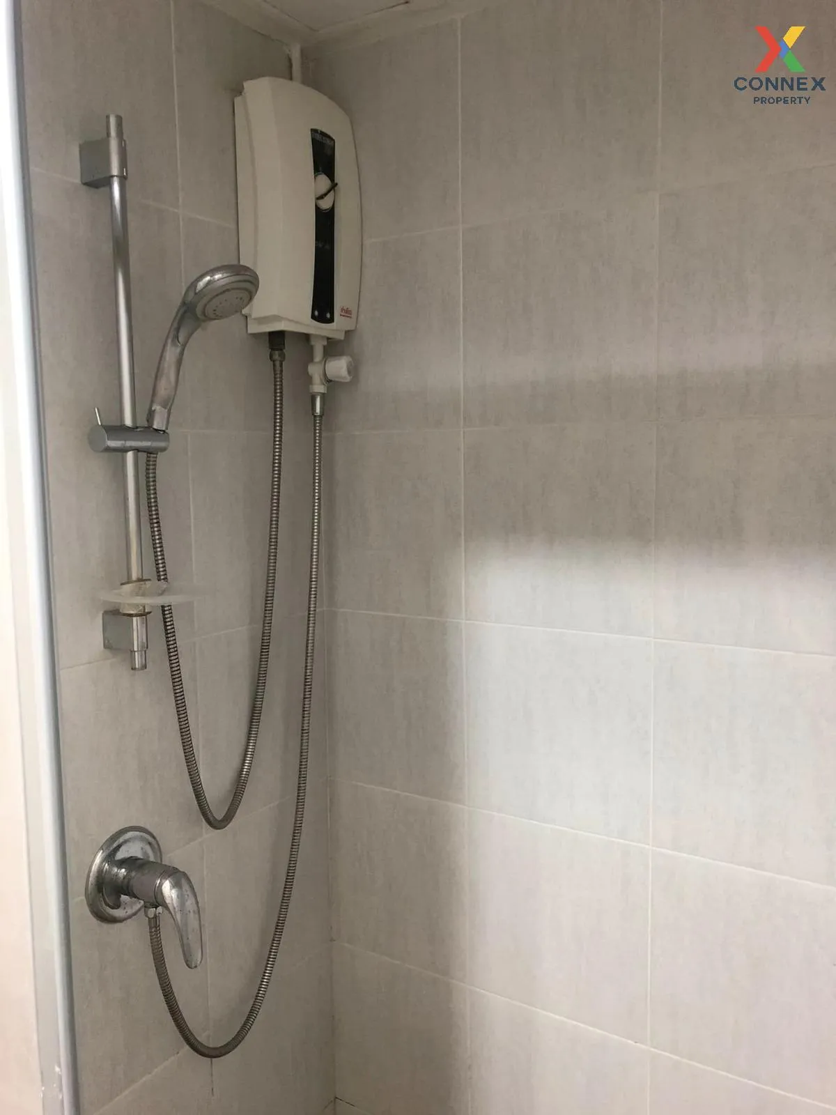 เช่าคอนโด  ลุมพินี เพลส สุขสวัสดิ์ - พระราม 2 จอมพล  เขต จอมทอง ก