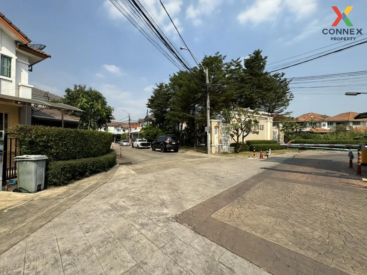 For Sale Townhouse/Townhome  , Pruksa Ville 32 Rama 2 , corner un 4