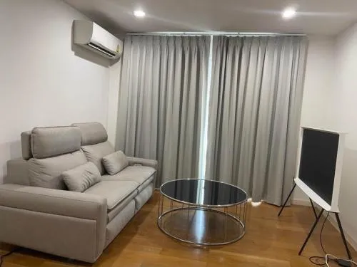 เช่าคอนโด  คอนโดเลต ไลท์ คอนแวนต์ BTS-ช่องนนทรี สีลม เขต บางรัก กรุงเทพ CX-90503