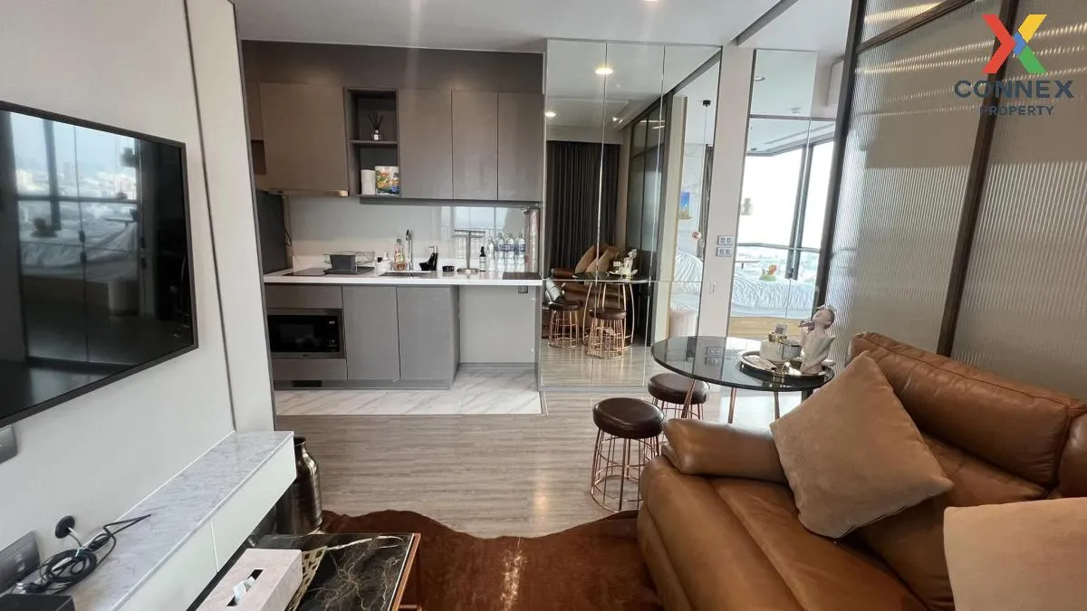 For Rent Condo , RHYTHM Ekkamai , nice view , high floor , BTS-Ek 2