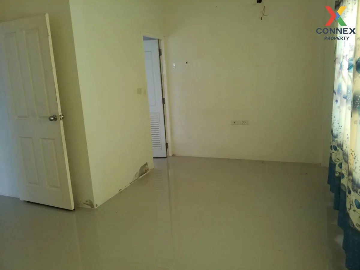 For Sale House , Siratcha Park , Na Phrathat , Phanat Nikhom , Ch