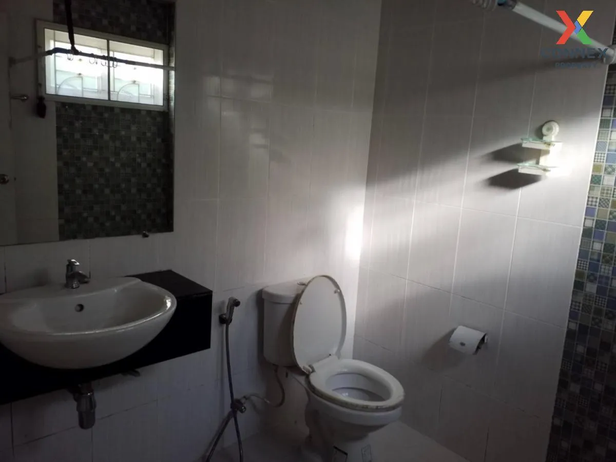 For Sale House , Siratcha Park , Na Phrathat , Phanat Nikhom , Ch