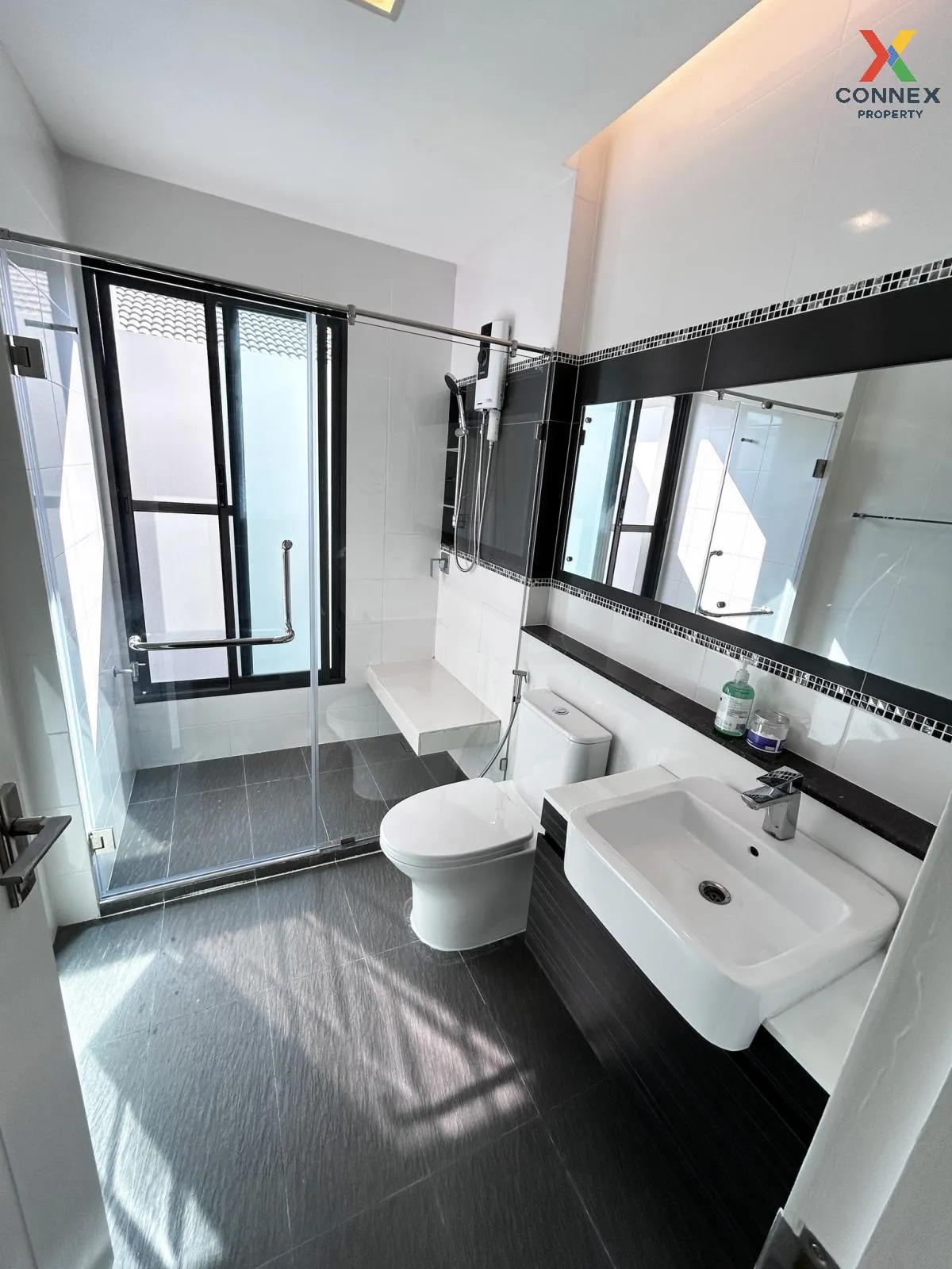 For Rent House , Manthana Onnut – Wongwaen 4 , newly renovated , 