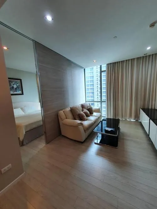 เช่าคอนโด  เดอะ รูม สุขุมวิท 21 BTS-อโศก คลองเตยเหนือ เขต วัฒนา กรุงเทพ CX-90695