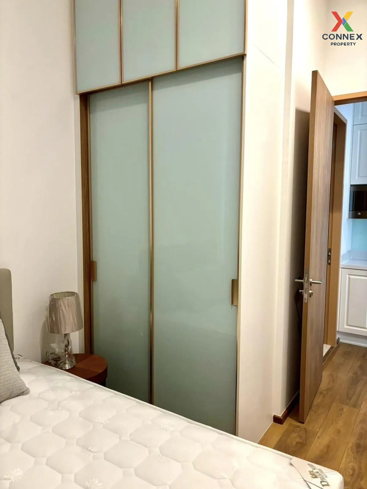 For Rent Condo , Noble BE 33 , high floor , BTS-Phrom Phong , Khl