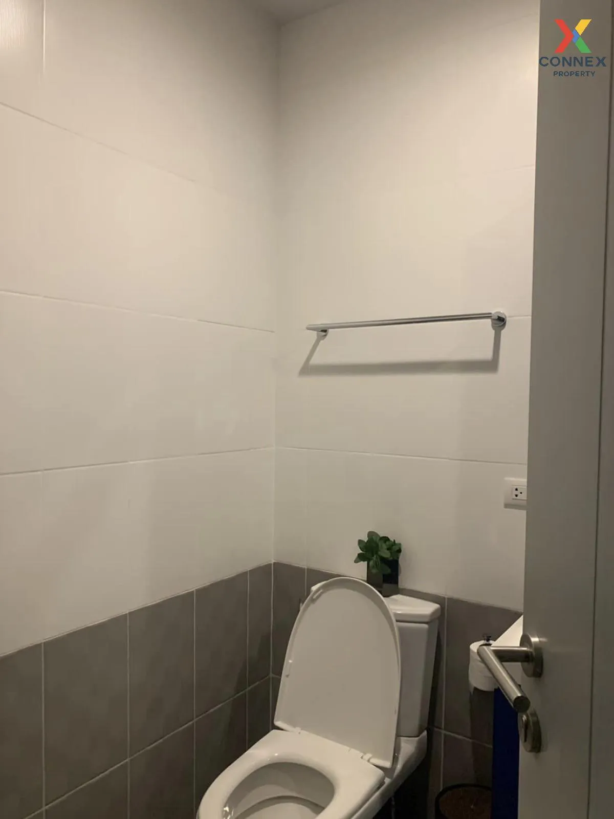 เช่าคอนโด  เอ็กซ์ที เอกมัย BTS-เอกมัย คลองตันเหนือ เขต วัฒนา กรุง