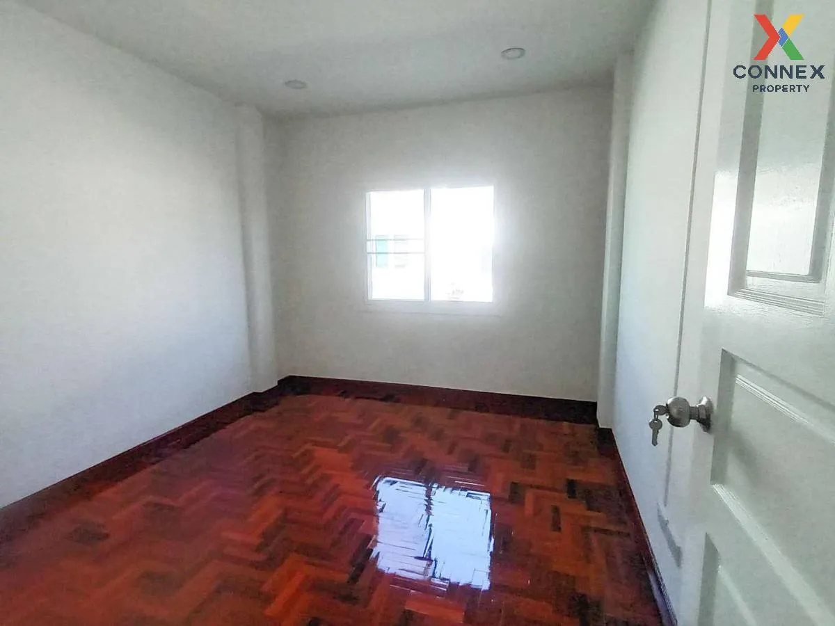 For Sale House , Baan Phrae Ma Porn Place , Bueng Yitho , Thanyab