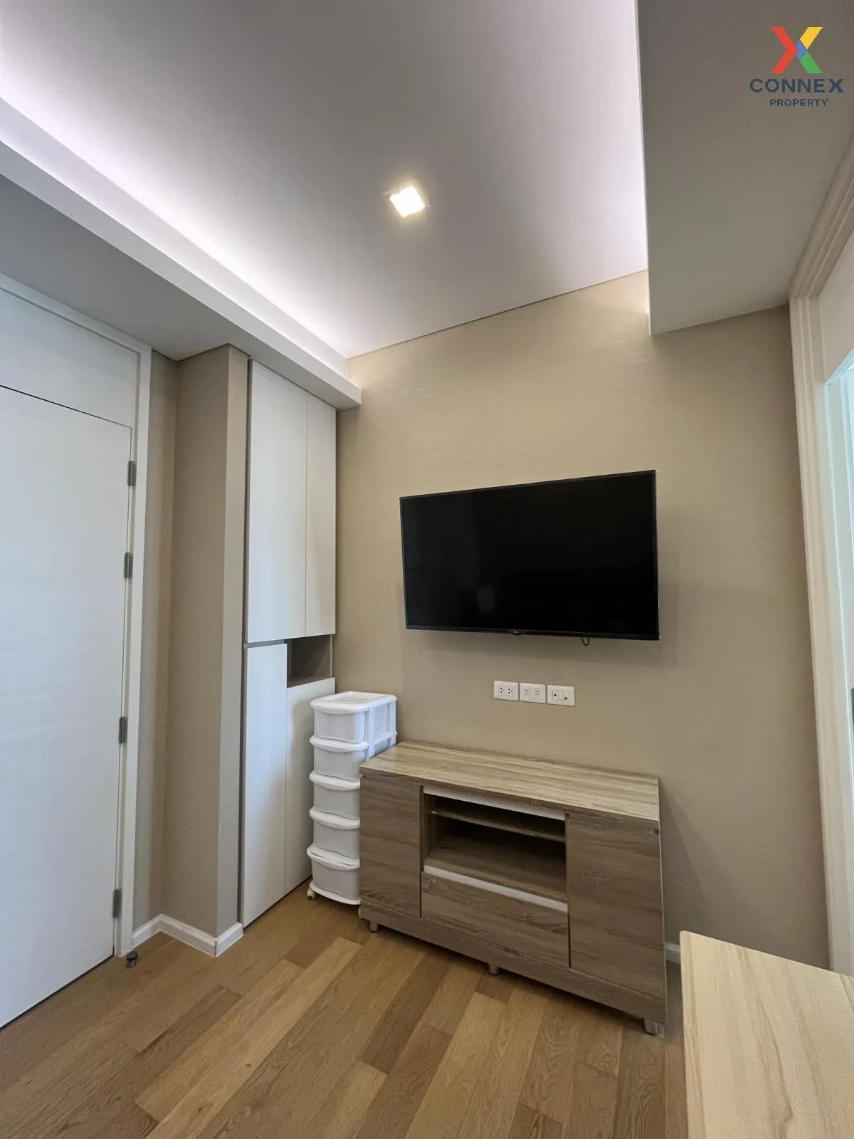 เช่าคอนโด  เดอะ เซนต์ เรซิเดนซ์ MRT-พหลโยธิน จอมพล  เขต จตุจักร ก 2