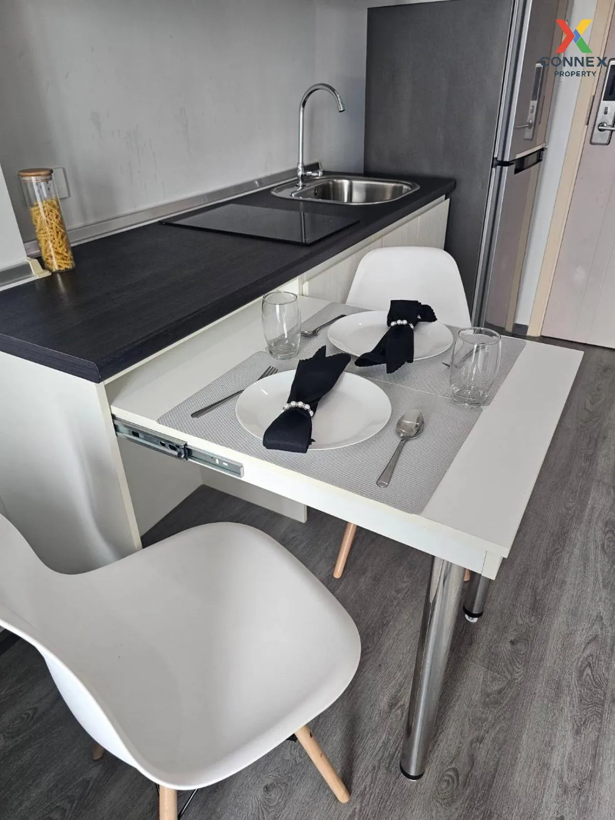 เช่าคอนโด  ริชพาร์ค @ ทริปเปิ้ล สเตชั่น ARL-หัวหมาก สวนหลวง เขต ส 4