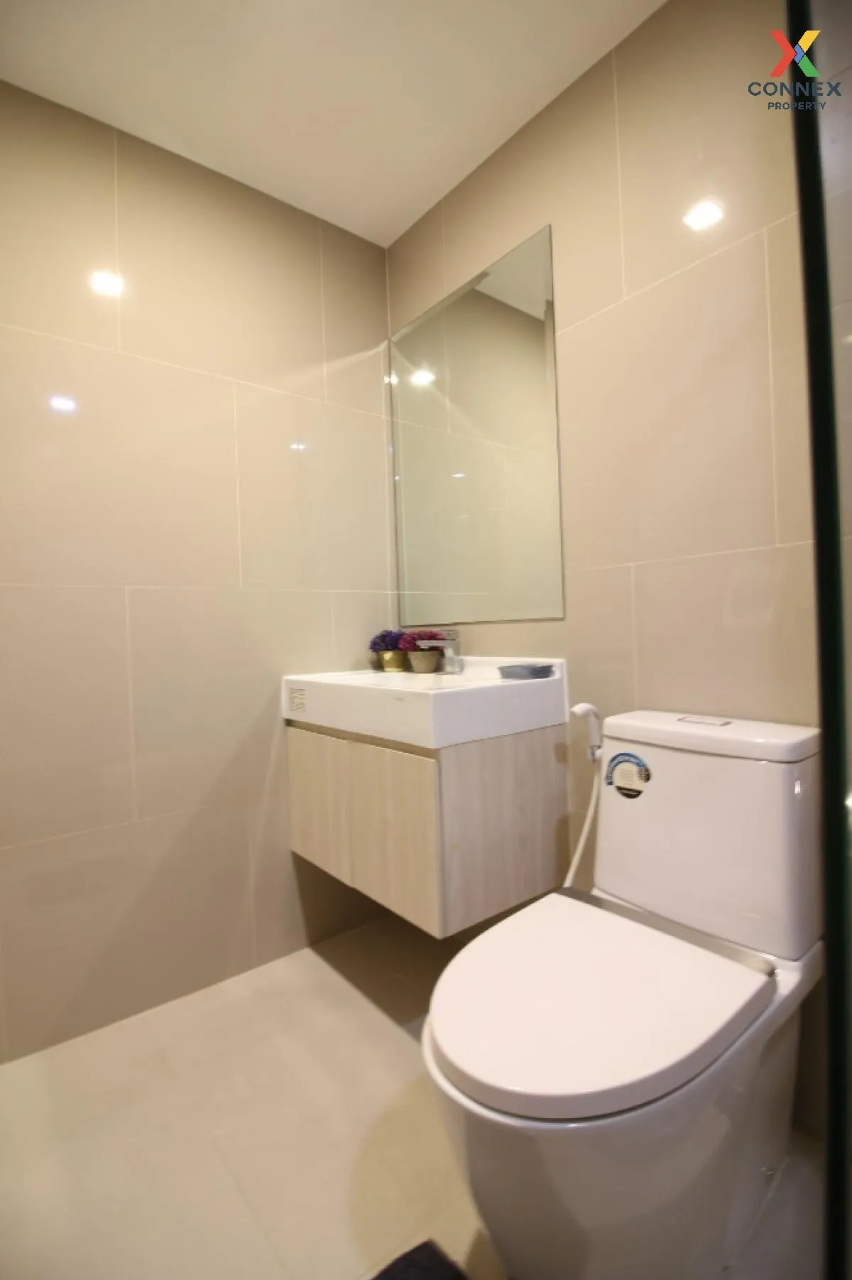 ขายคอนโด  ริชพาร์ค @ ทริปเปิ้ล สเตชั่น ARL-หัวหมาก สวนหลวง เขต สว