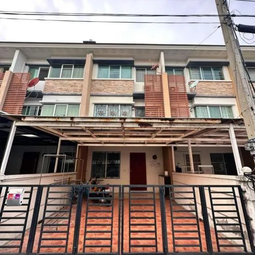 For Sale Townhouse/Townhome  , Town Plus Kaset - Nawamin , Khlong Kum , Bung Kum , Bangkok , CX-91082 For Sale Townhouse/Townhome  , Town Plus Kaset - Nawamin , Khlong Kum , Bung Kum , Bangkok , CX-91082