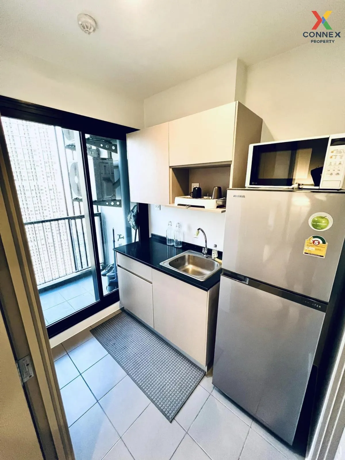 เช่าคอนโด  เดอะ โพลิแทน รีฟ MRT-สะพานพระนั่งเกล้า บางกระสอ เมืองน