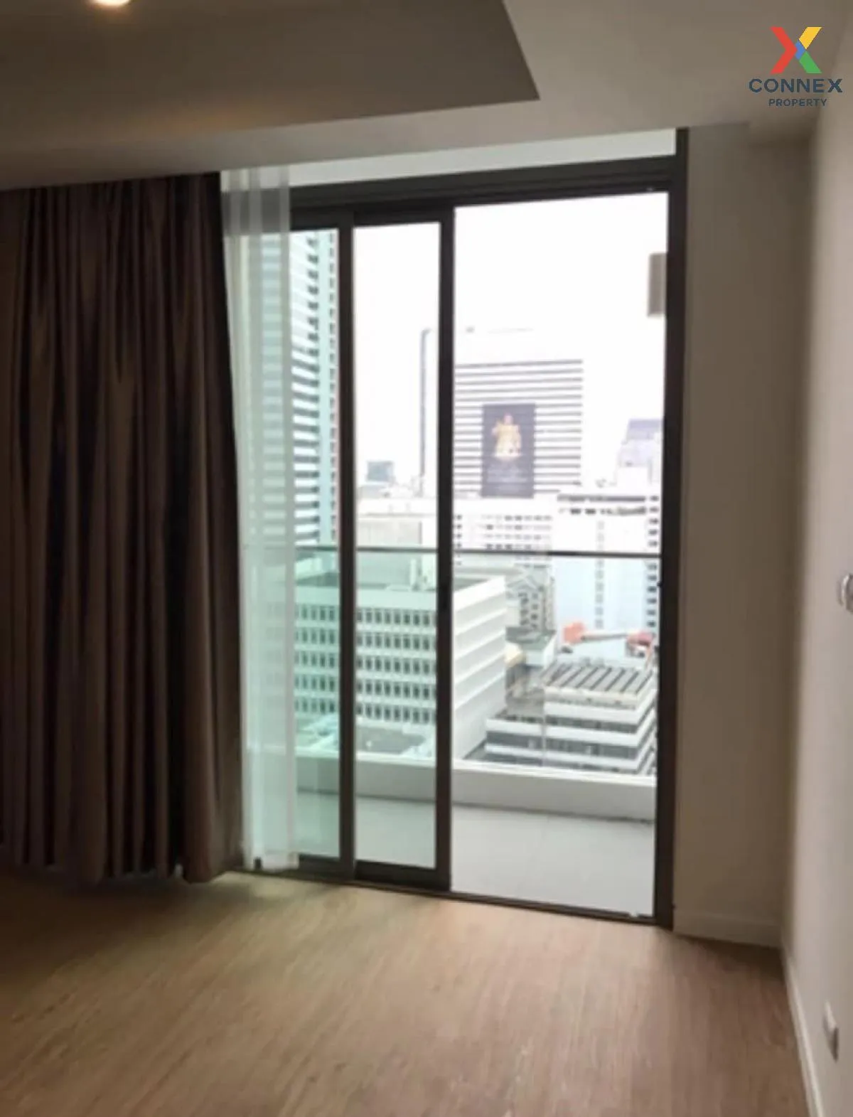 For Sale Condo , Siamese Surawong , corner unit , MRT-Sam Yan , S