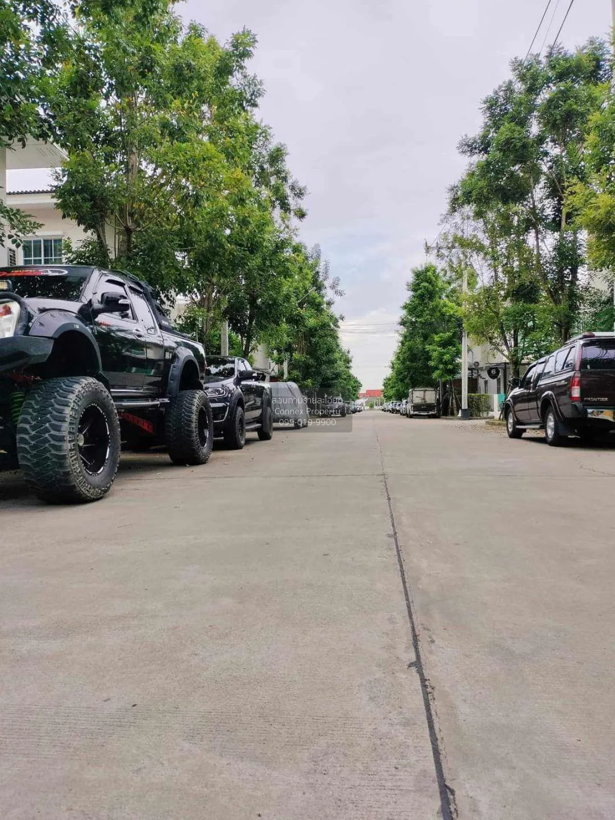 ขายบ้าน  เจ วิลล่า สุขุมวิท-แพรกษา  ดูเพล็กซ์ BTS-แพรกษา แพรกษา เ