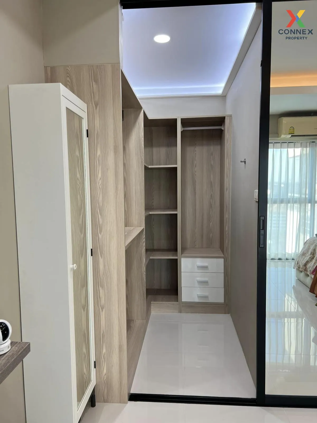 ขายคอนโด  สาธร การ์เด้นส์ MRT-ลุมพินี ทุ่งมหาเมฆ เขต สาทร กรุงเทพ ขายคอนโด  สาธร การ์เด้นส์ MRT-ลุมพินี ทุ่งมหาเมฆ เขต สาทร กรุงเทพ