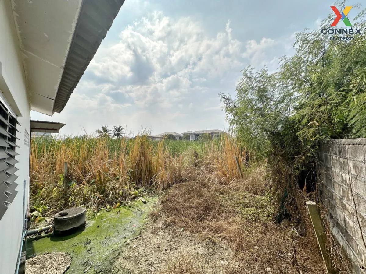 ขายห้องแถว 2 ชั้น พร้อมบ้านชั้นเดียว1หลัง ซอยชุมชน 99 เขต หนองแขม