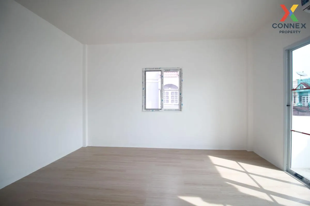 ขายทาวน์เฮ้าส์/ทาวน์โฮม  บ้าน ลภาวัน 3 MRT-ตลาดบางใหญ่ เสาธงหิน บ