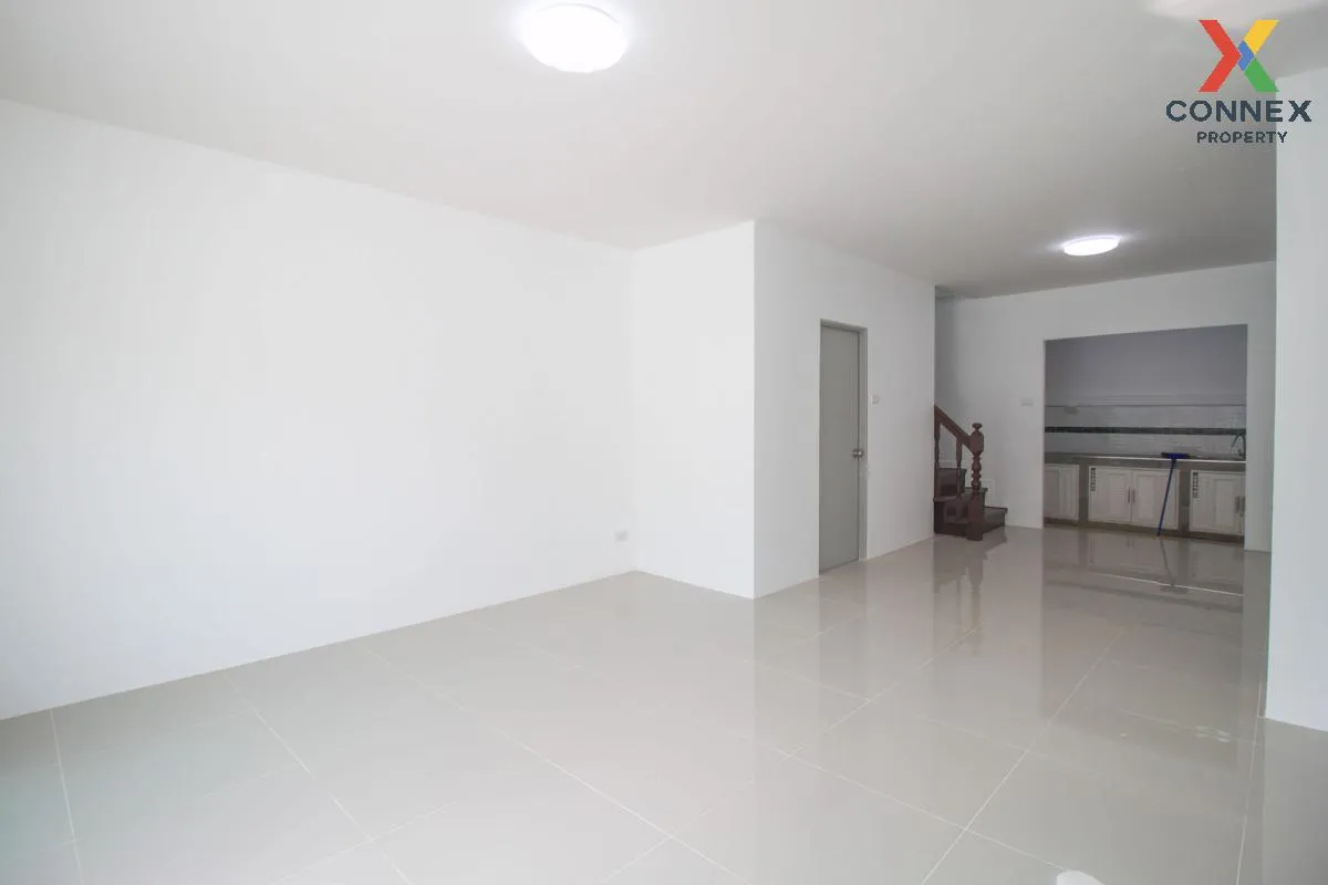 ขายทาวน์เฮ้าส์/ทาวน์โฮม  บ้าน ลภาวัน 3 MRT-ตลาดบางใหญ่ เสาธงหิน บ