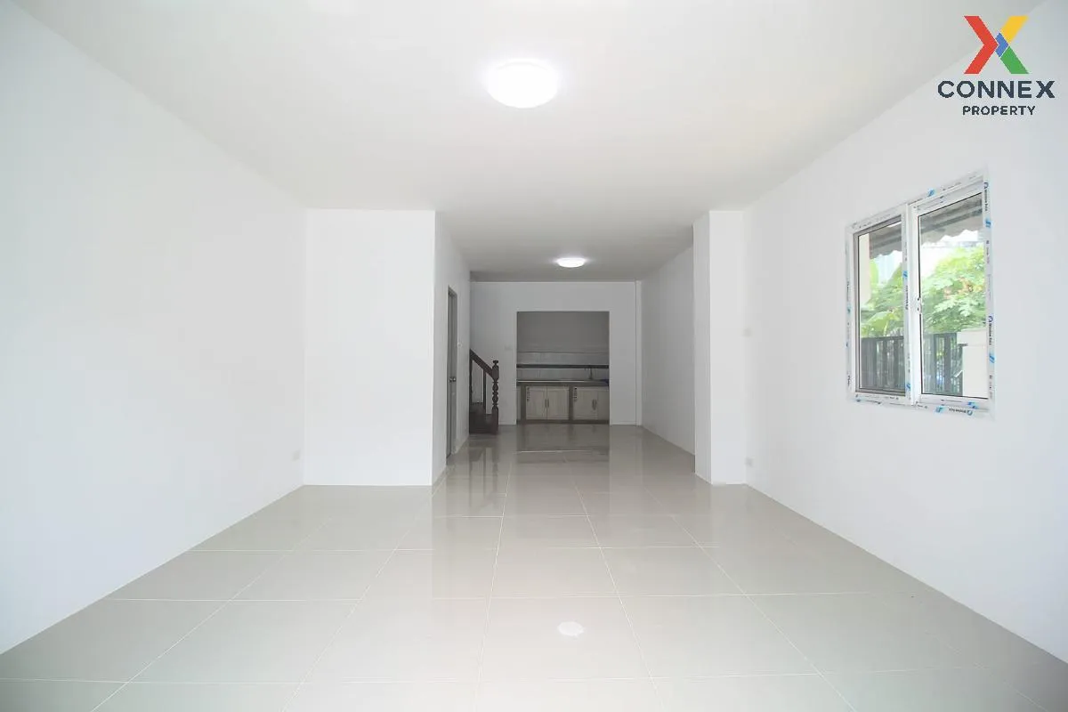 ขายทาวน์เฮ้าส์/ทาวน์โฮม  บ้าน ลภาวัน 3 MRT-ตลาดบางใหญ่ เสาธงหิน บ 3