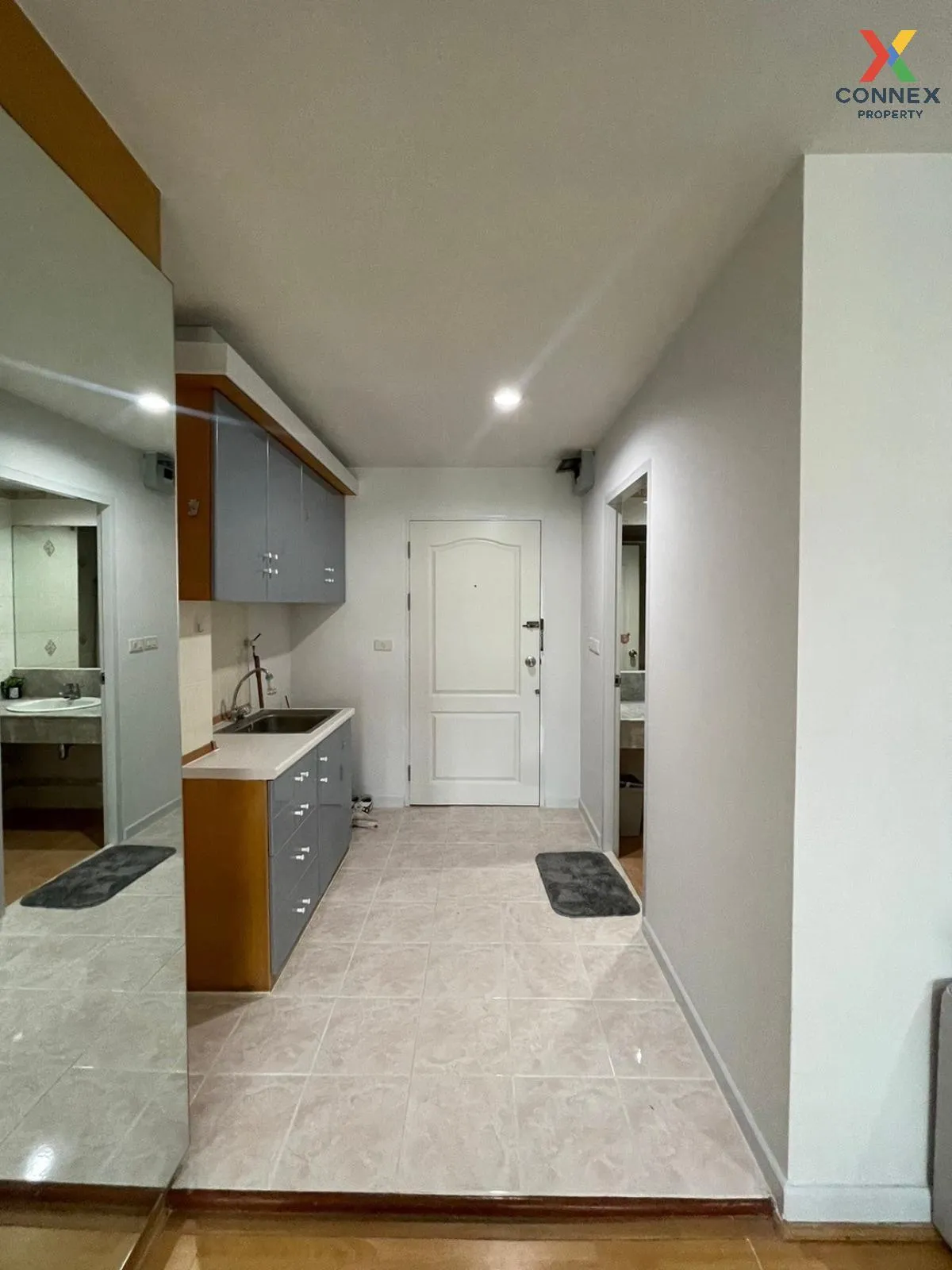 For Rent Condo , Silom Terrace , BTS-Sala Daeng , Silom , Bang Ra