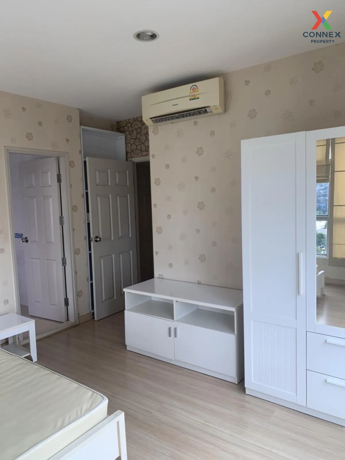 For Sale Condo , Life @ Sathorn 10 , BTS-Chong Nonsi , Silom , Ba For Sale Condo , Life @ Sathorn 10 , BTS-Chong Nonsi , Silom , Ba