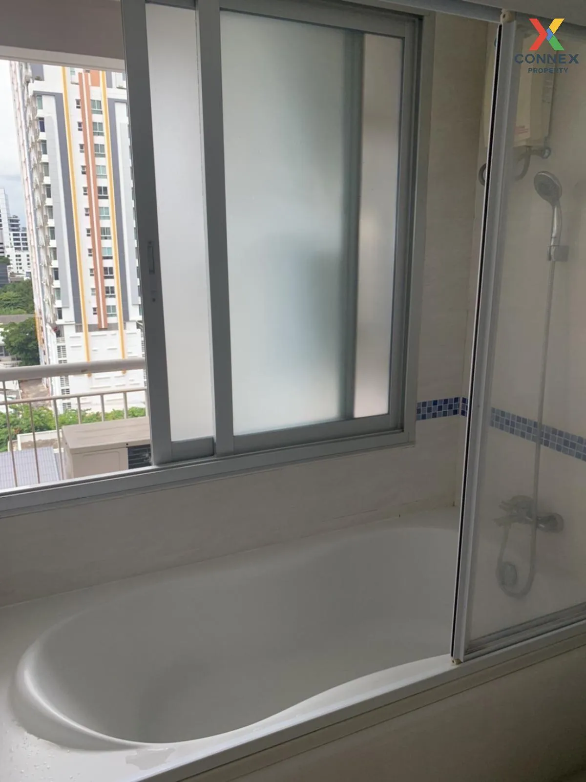 For Sale Condo , Life @ Sathorn 10 , BTS-Chong Nonsi , Silom , Ba For Sale Condo , Life @ Sathorn 10 , BTS-Chong Nonsi , Silom , Ba