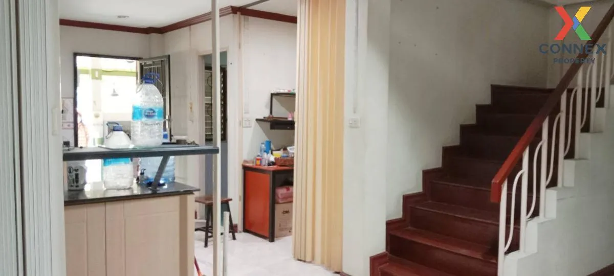 For Sale 2-storey townhouse , Ngamkhet-Asia Road , Uthai , Phra N For Sale 2-storey townhouse , Ngamkhet-Asia Road , Uthai , Phra N
