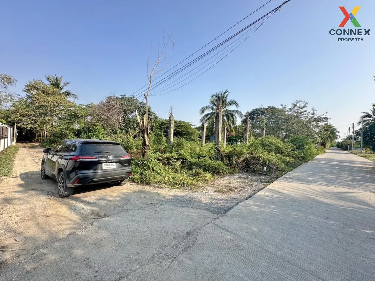 For Sale Land 180 square wah, Sam Phran District , Khlong Mai , S 1