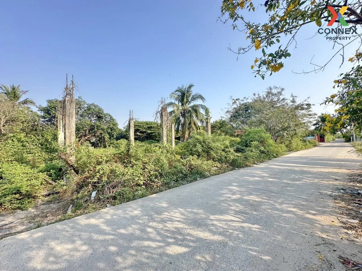For Sale Land 180 square wah, Sam Phran District , Khlong Mai , S 4