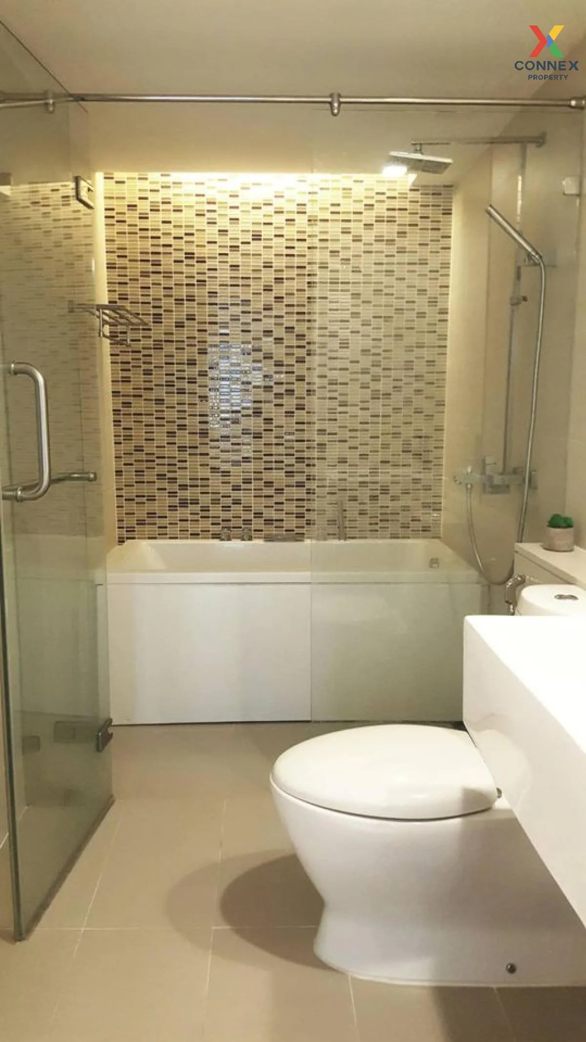 For Rent Condo , Le nice Ekkamai , BTS-Ekkamai , Phra Khanong Nue