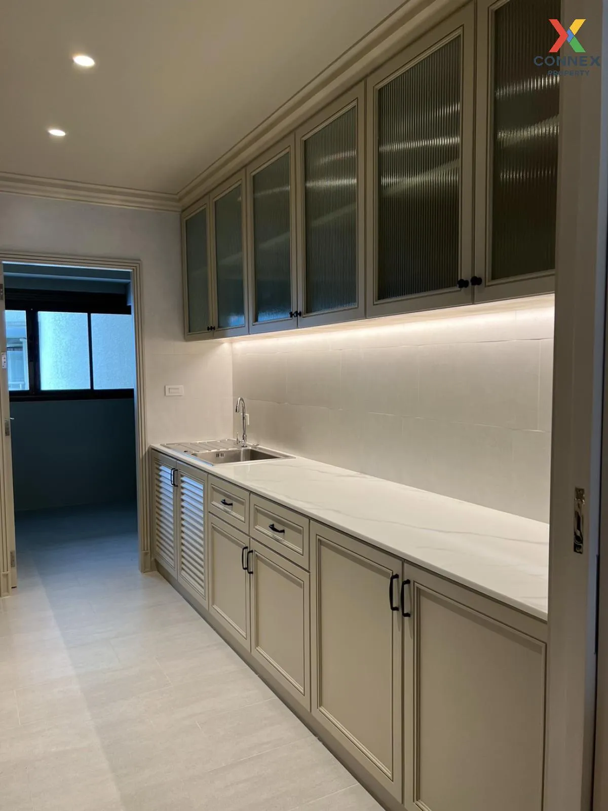 เช่าคอนโด  ทาวเวอร์ พาร์ค BTS-นานา คลองเตยเหนือ เขต วัฒนา กรุงเทพ