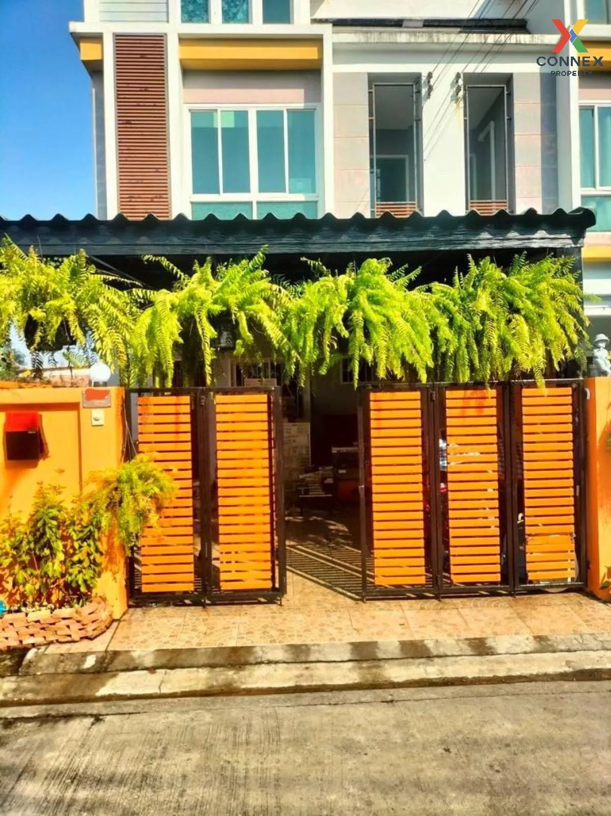 For Sale Townhouse/Townhome  , @HOME RAMINDRA , Khanna Yao , Khan 2