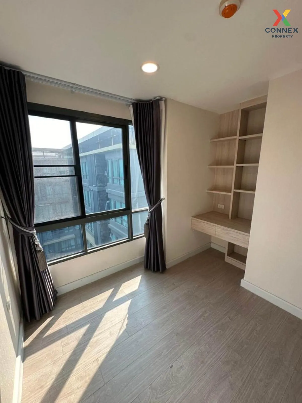 ขายคอนโด  เมโทร ลักซ์ พหลโยธิน-สุทธิสาร BTS-สะพานควาย สามเสนใน เข