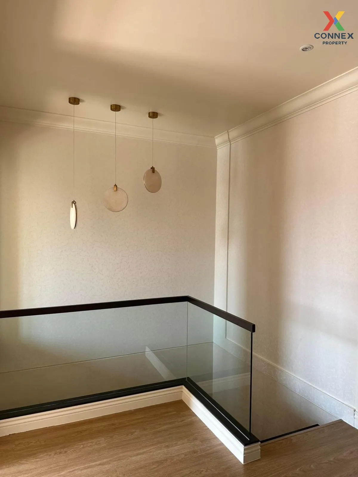 ขายทาวน์เฮ้าส์/ทาวน์โฮม  แลนด์มาร์ค เอกมัย-รามอินทรา ห้องมุม ลาดพ